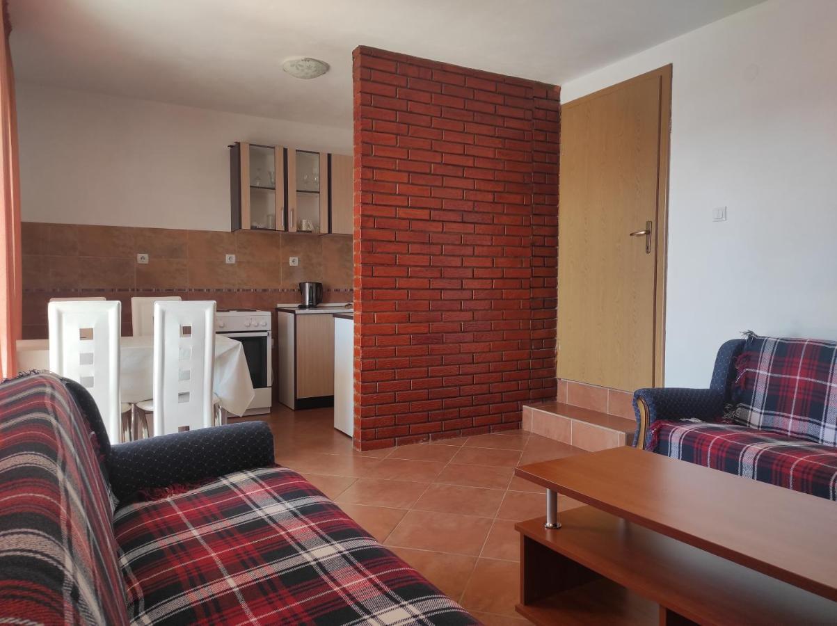 Apartmani Vujicic بار المظهر الخارجي الصورة